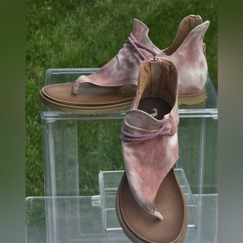 Very G Women’s Angelika Sparta Pink size 7